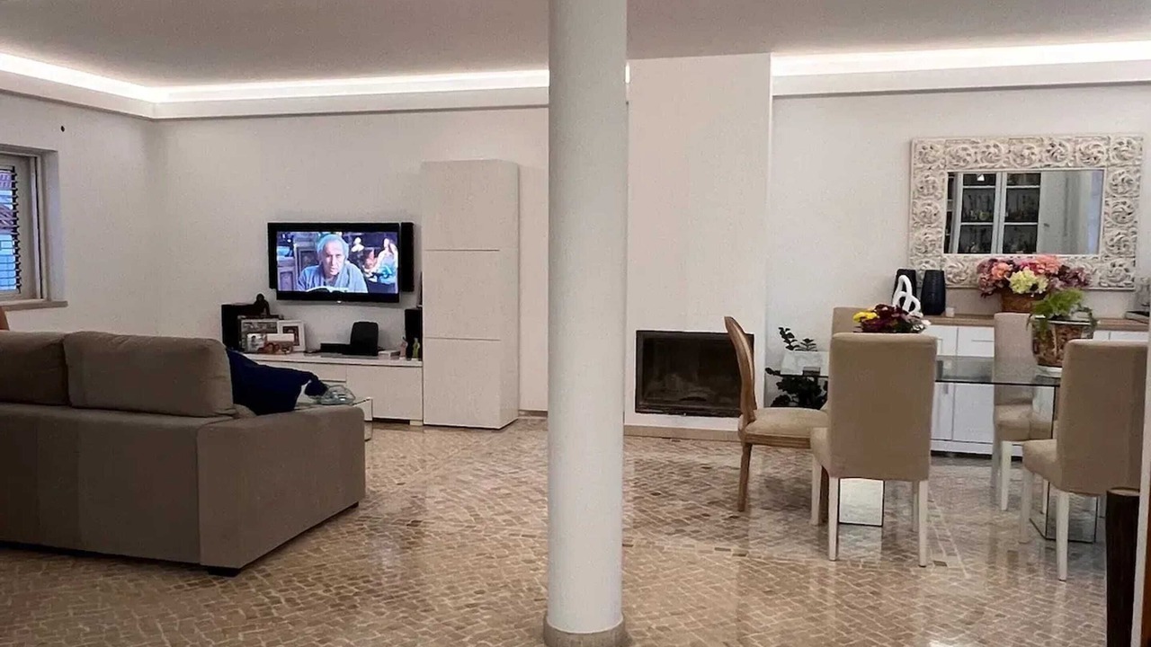 Photo of Livingroom in Charneca de Caparica e Sobreda