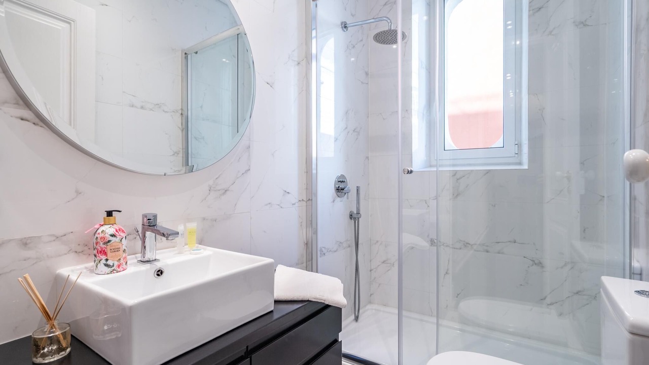 Photo of Bathroom in Lisbon Old Town