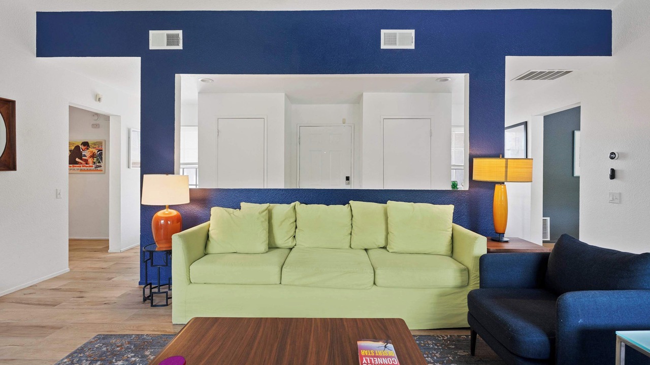 Photo of Bedroom in Racquet Club South