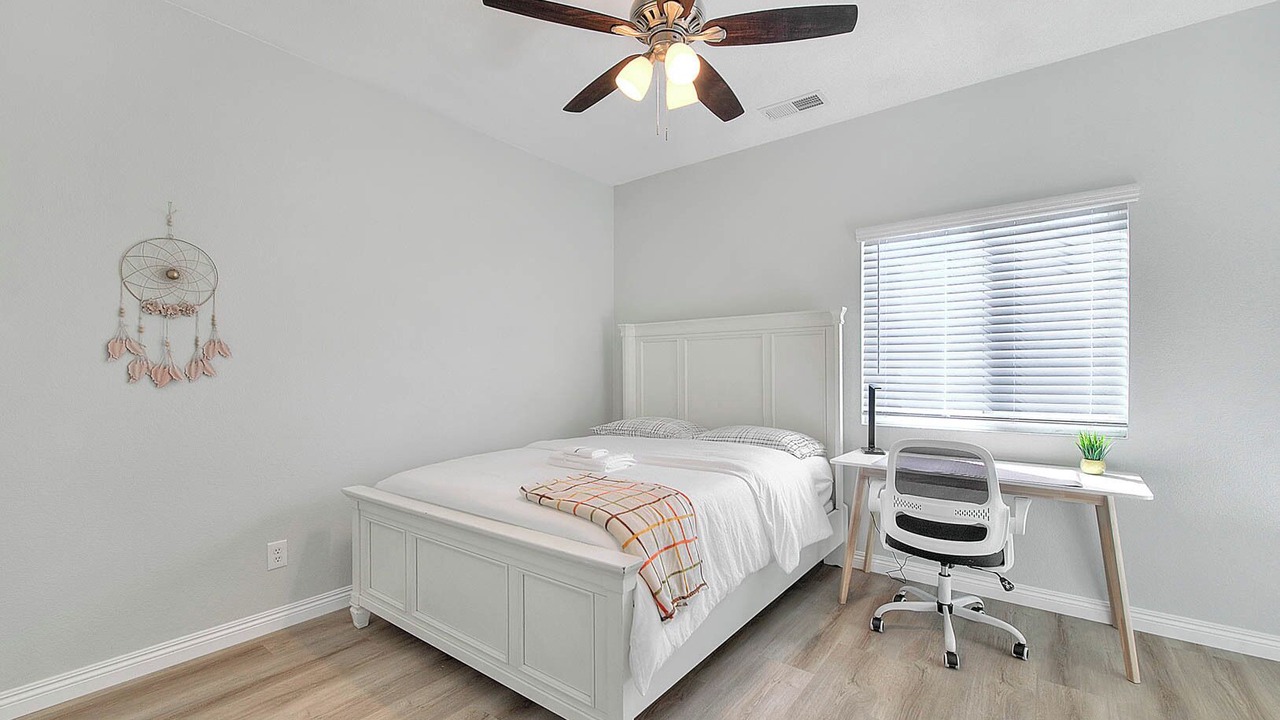 Photo of Bedroom in San Bernardino County