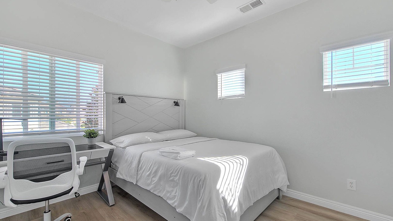 Photo of Bedroom in San Bernardino County