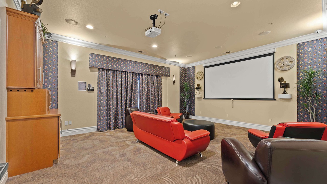 Photo of Bedroom in Reno/Tahoe Airport