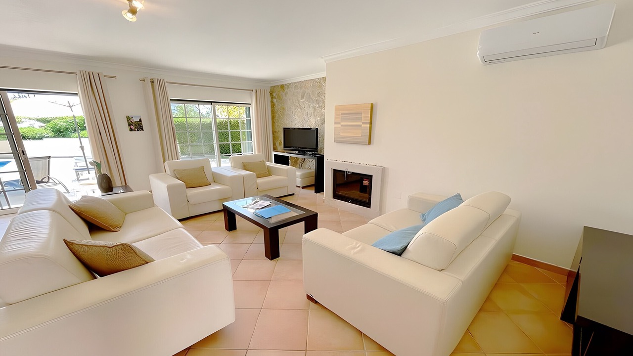 Photo of Livingroom in Albardeira
