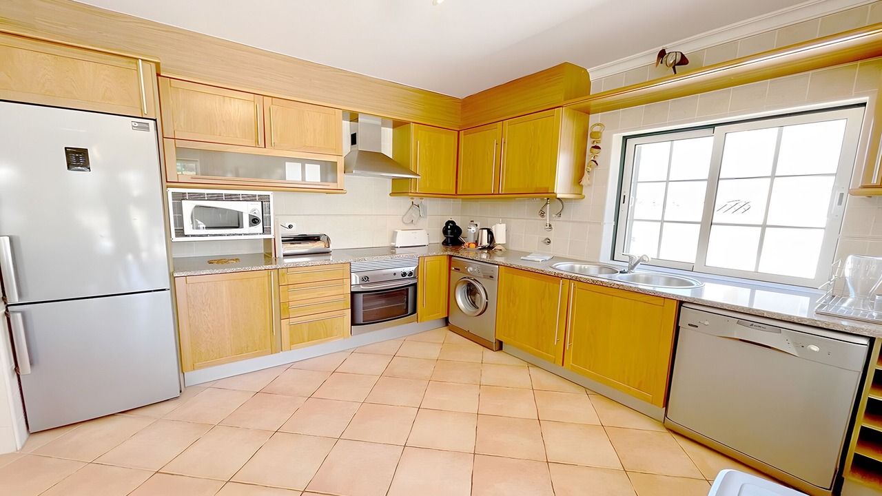 Photo of Kitchen in Albardeira