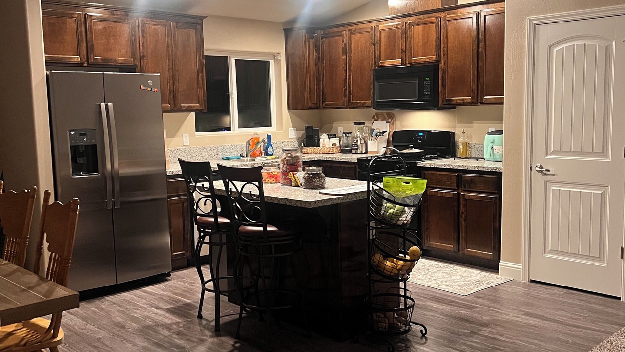 Photo of Kitchen in Pixley