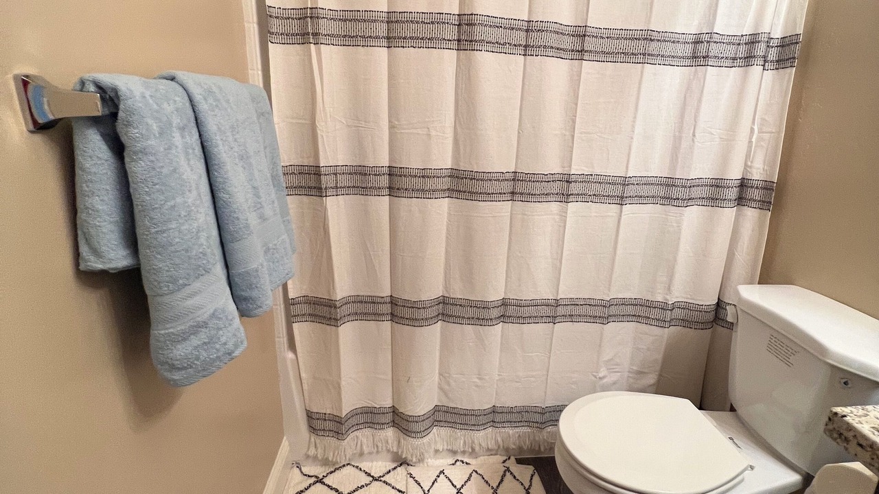 Photo of Bathroom in Pixley