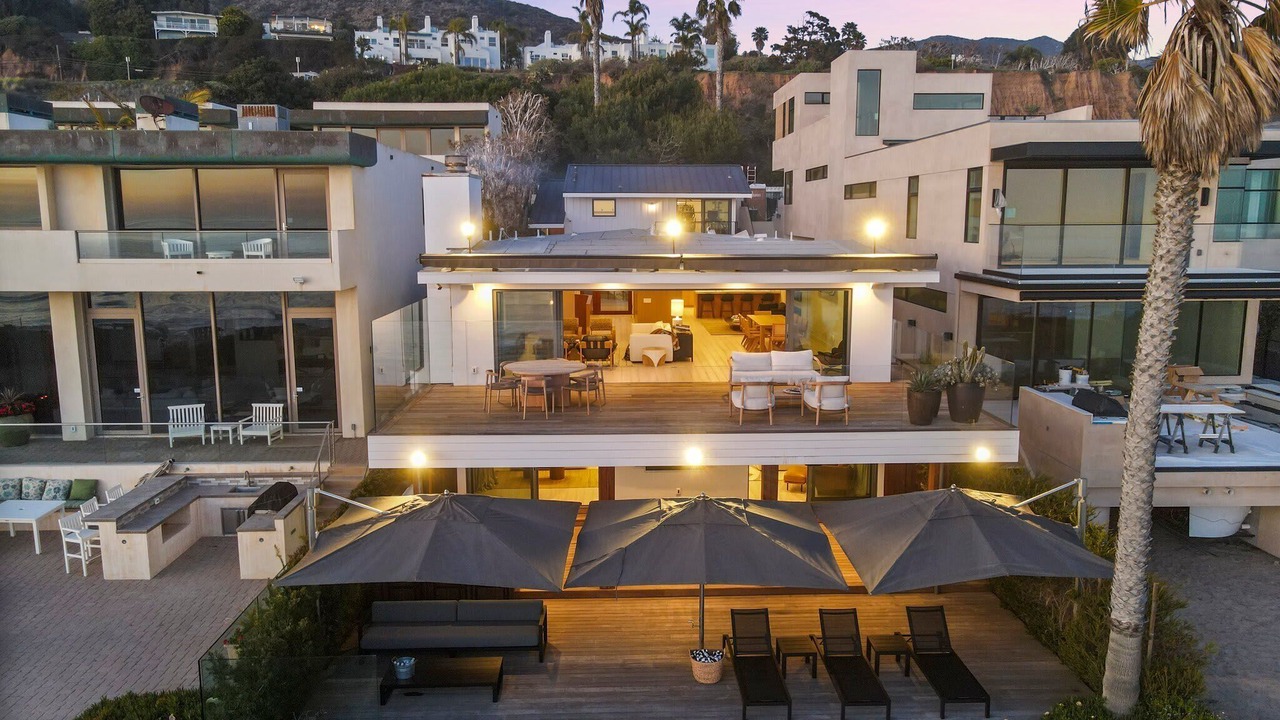 Photo of Others in Western Malibu