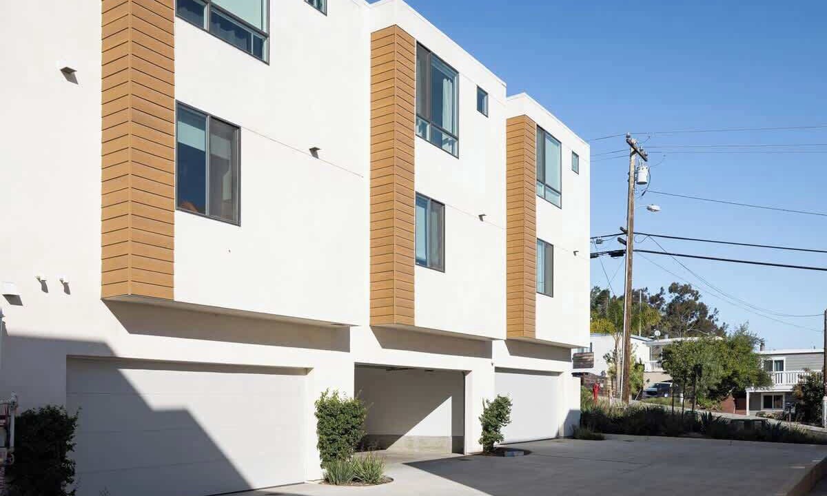 Photo of Outdoor in Golden Hill