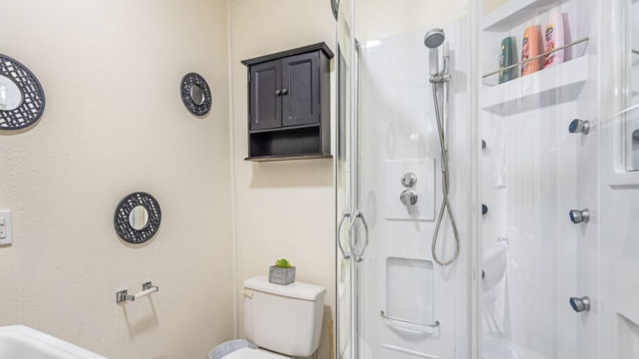 Photo of Bathroom in Paradise