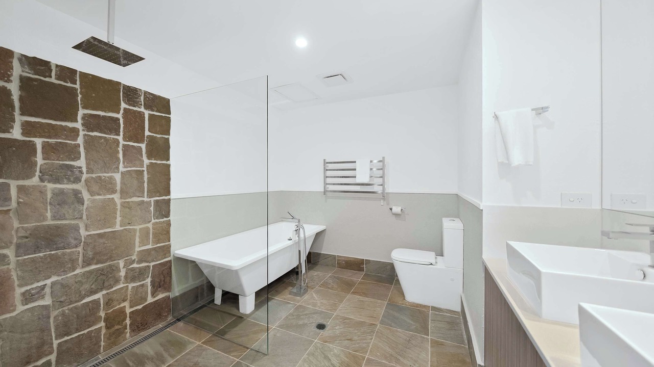 Photo of Bathroom in Mermaid Beach