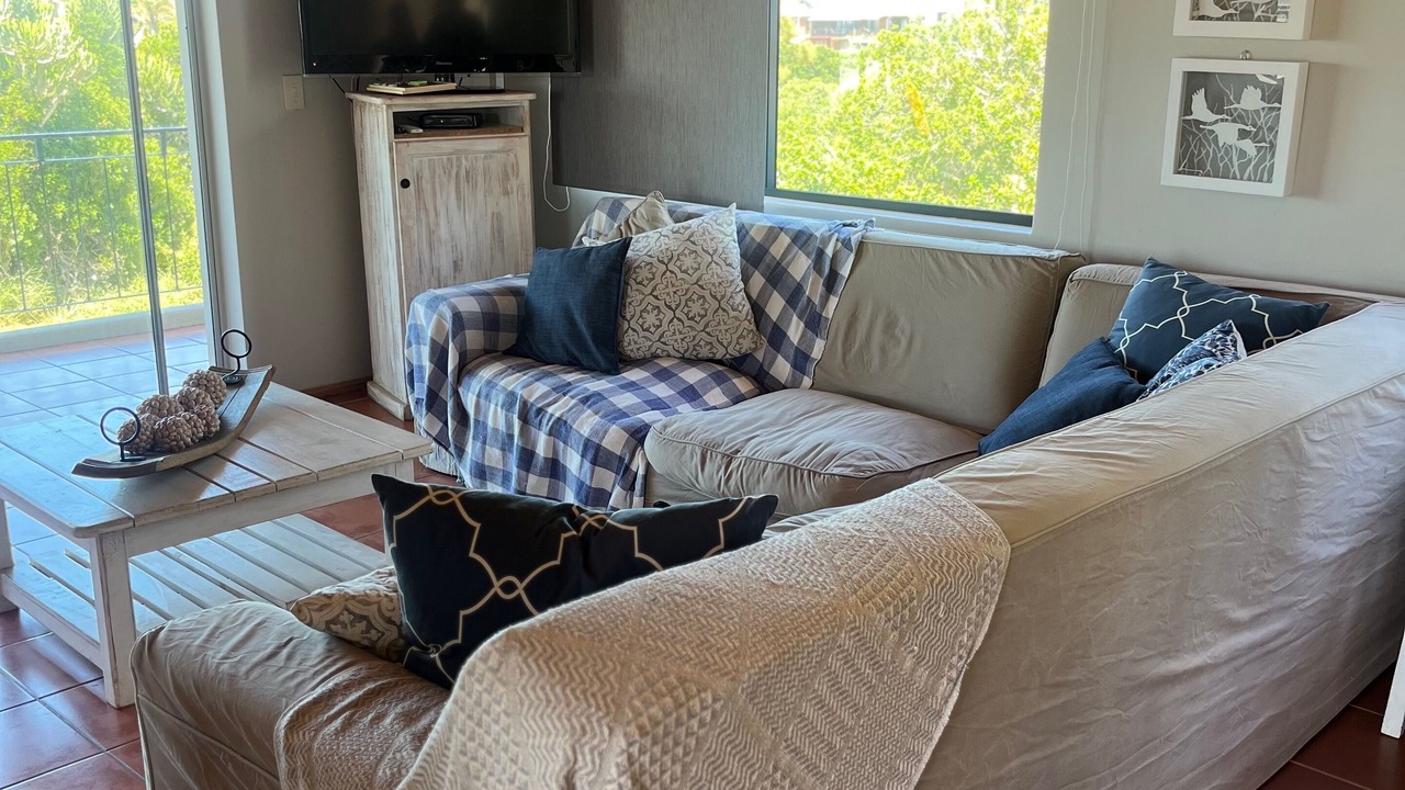 Photo of Livingroom in Jeffreys Bay
