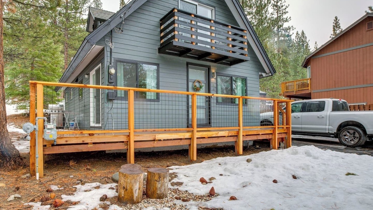 Photo of Outdoor in Christmas Valley
