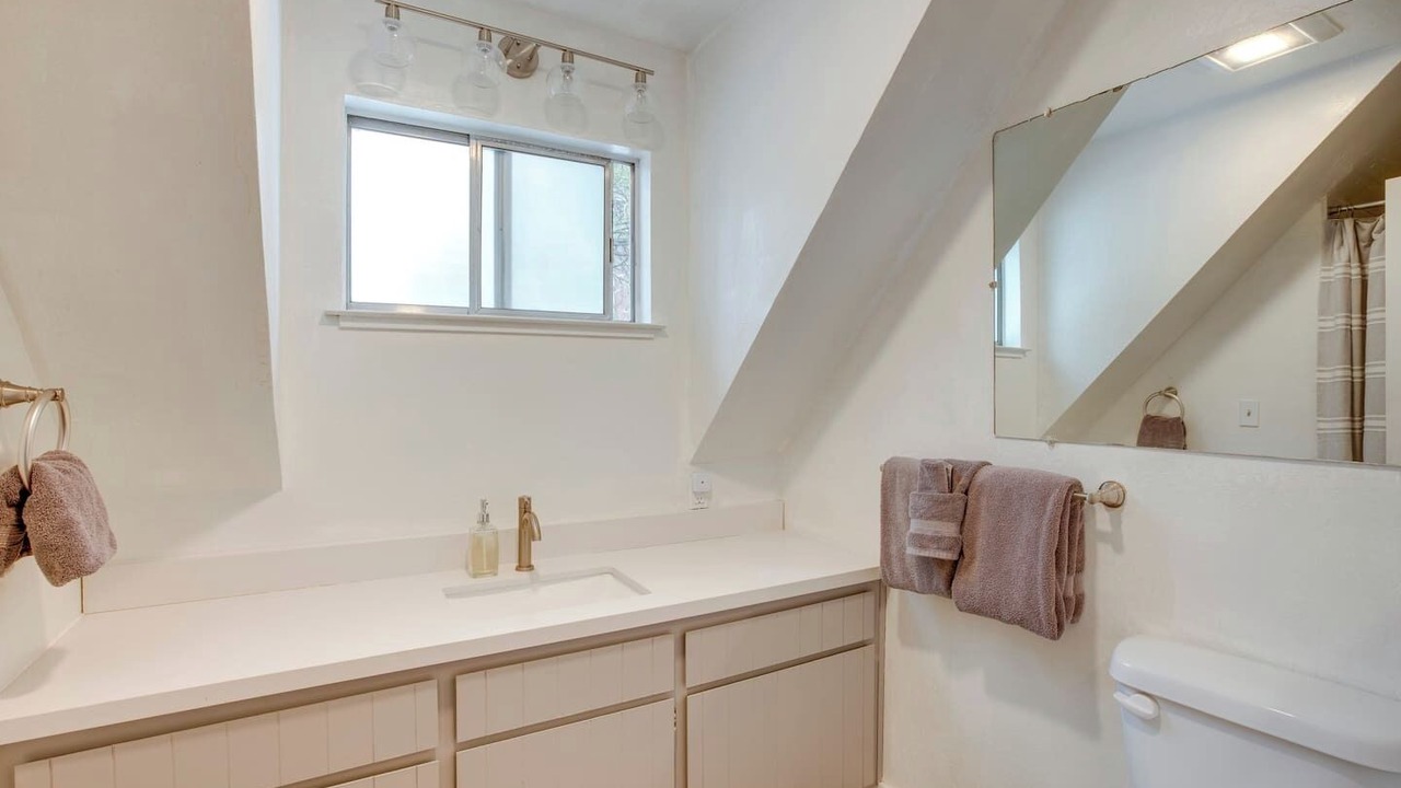 Photo of Bathroom in Christmas Valley