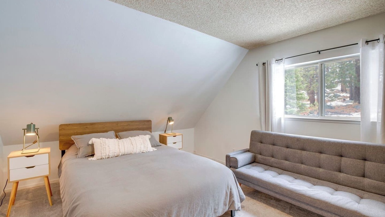 Photo of Bedroom in Christmas Valley