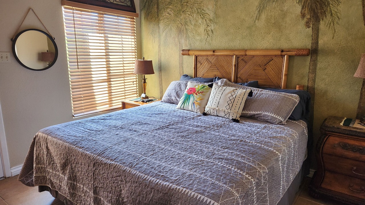 Photo of Bedroom in Lake Havasu City
