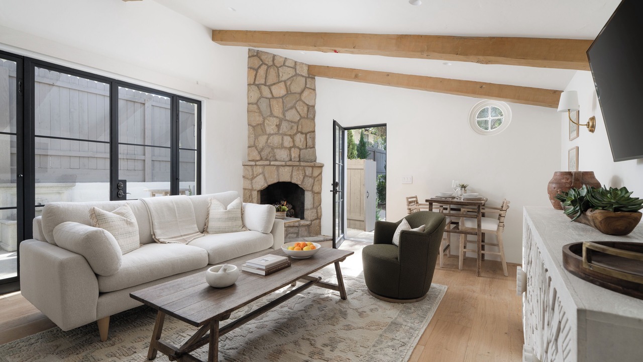 Photo of Livingroom in Montecito