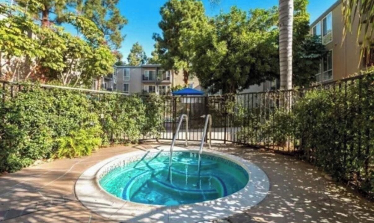 Photo of Outdoor in College East