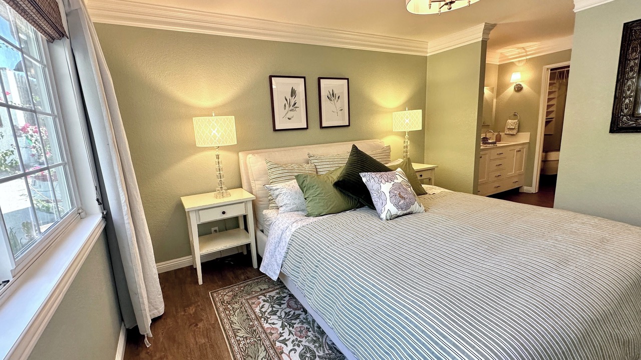 Photo of Bedroom in Oak View
