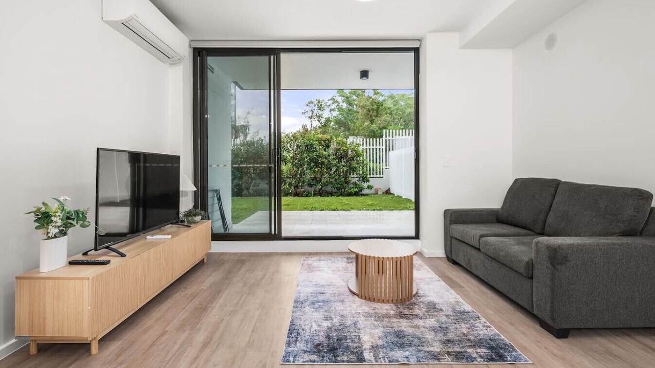 Photo of Livingroom in Varsity Lakes