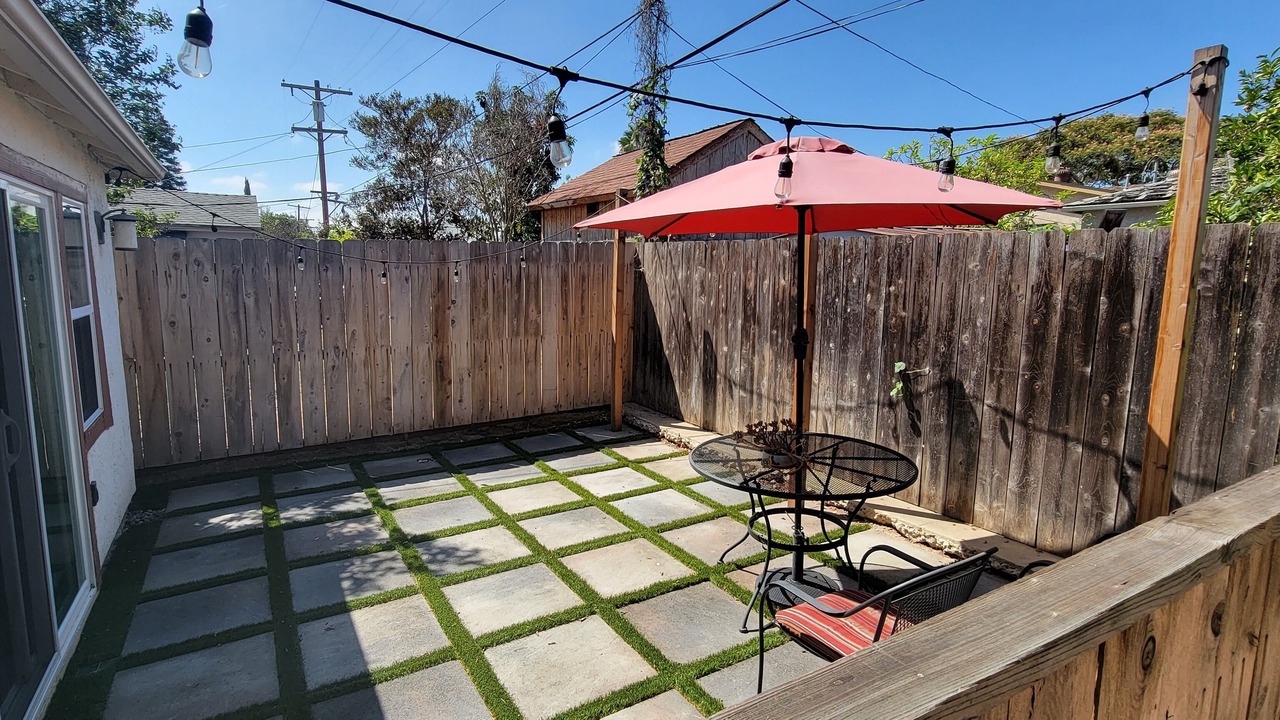 Photo of Outdoor in Rolando Village