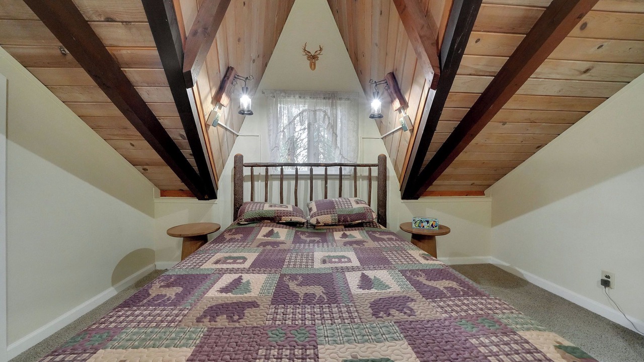 Photo of Bedroom in Glencoe