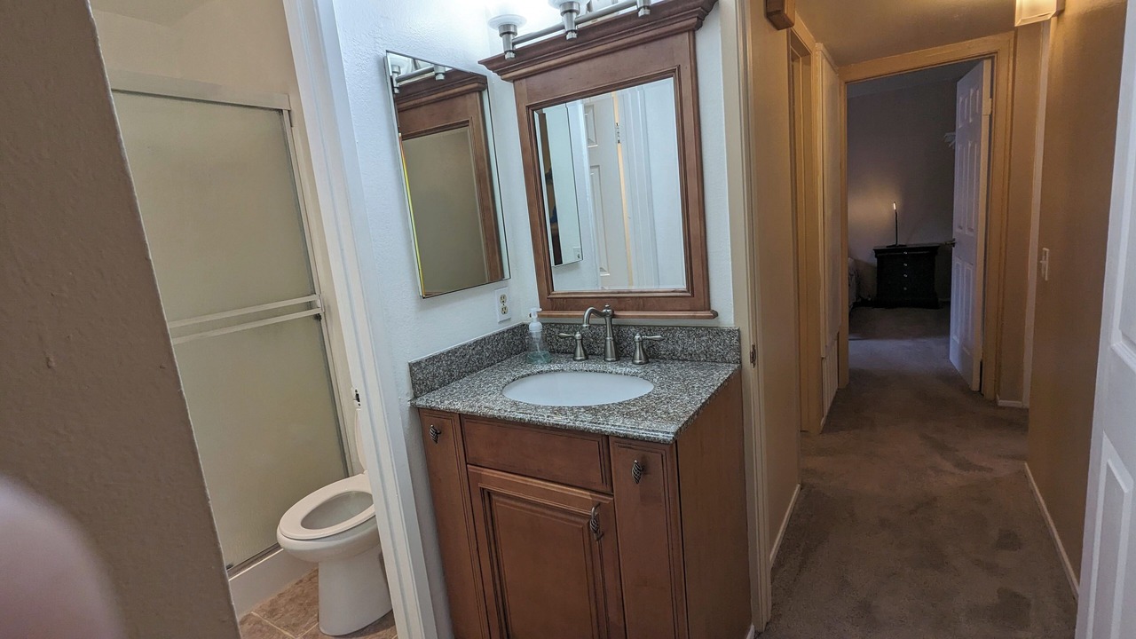 Photo of Bathroom in Grantville