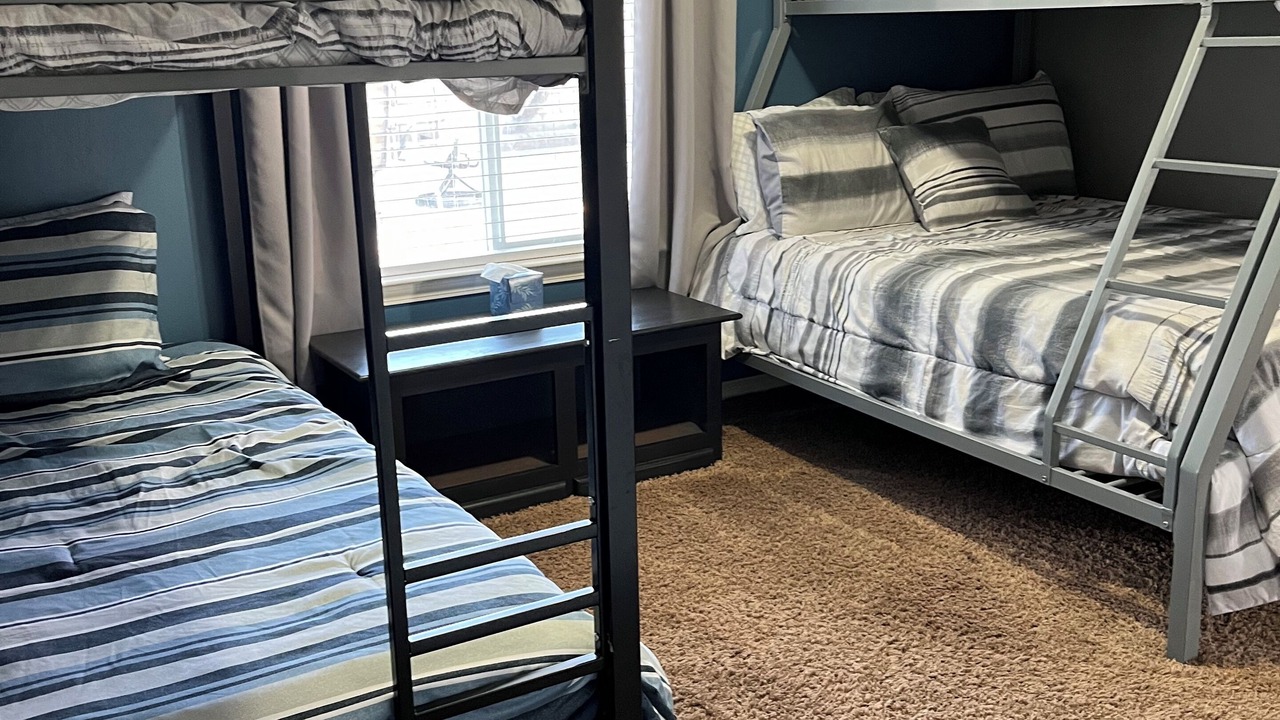 Photo of Bedroom in Pumpkin Center