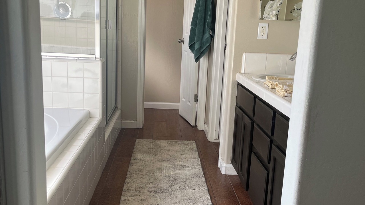Photo of Bathroom in Pumpkin Center