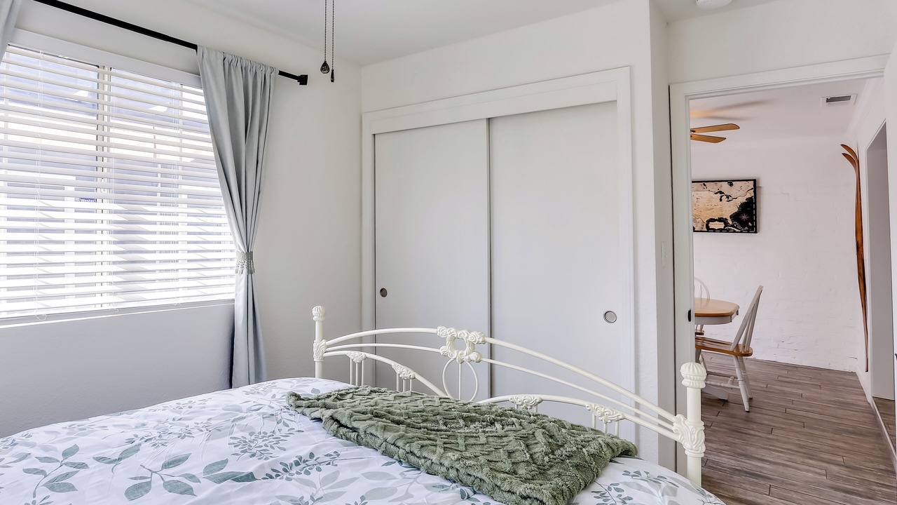 Photo of Bedroom in Woodlake