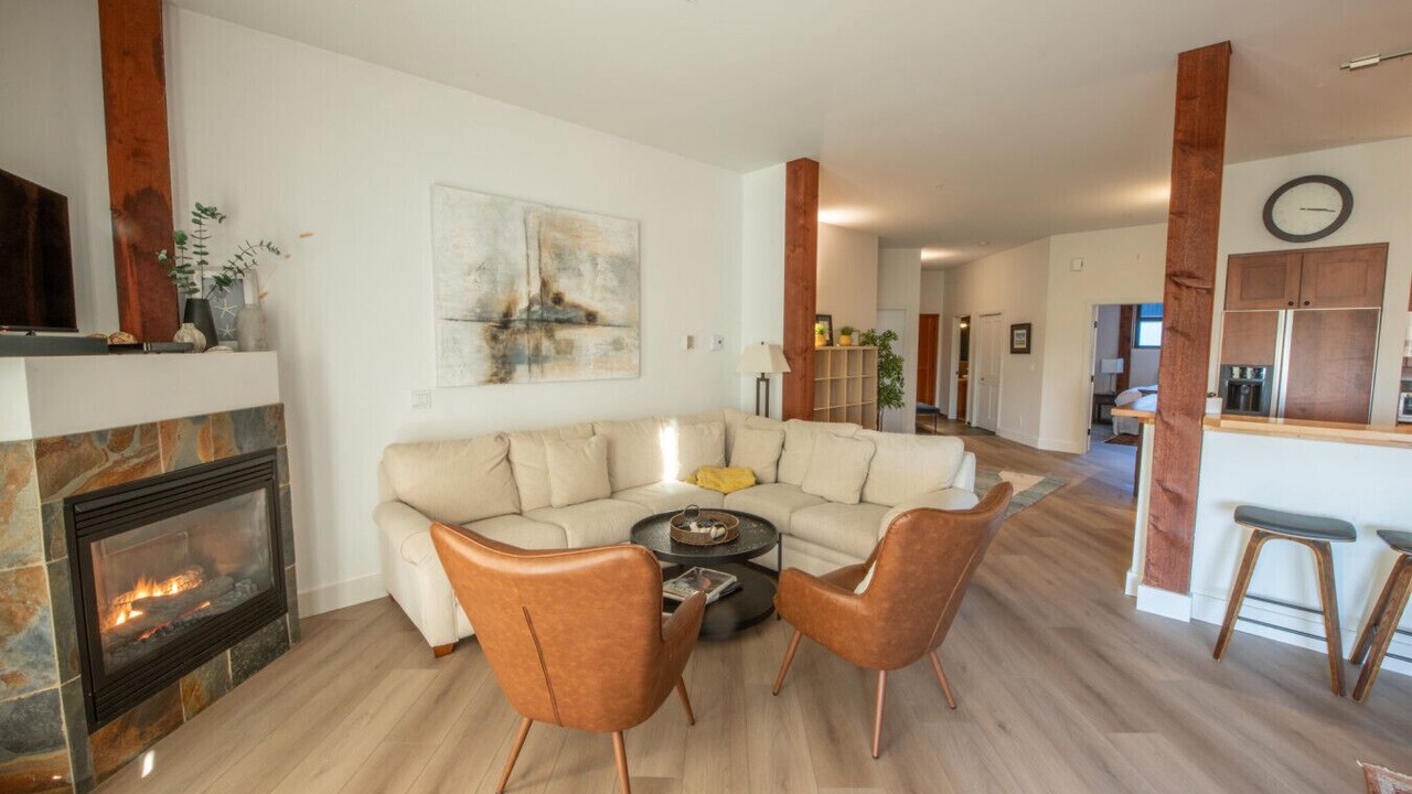 Photo of Livingroom in Ucluelet