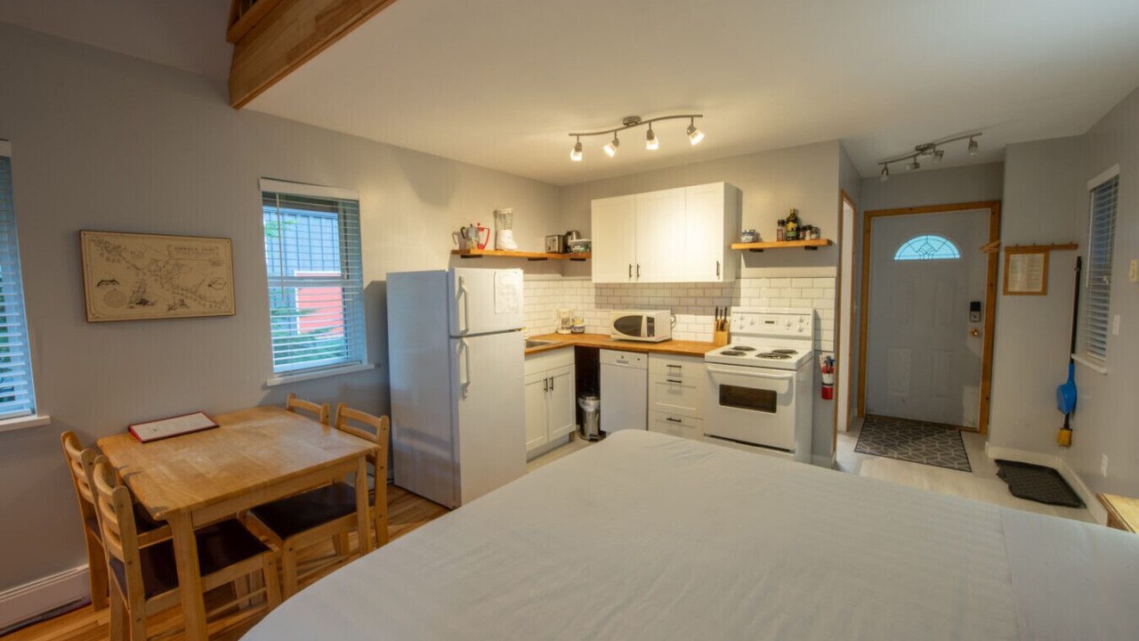 Photo of Bedroom in Ucluelet