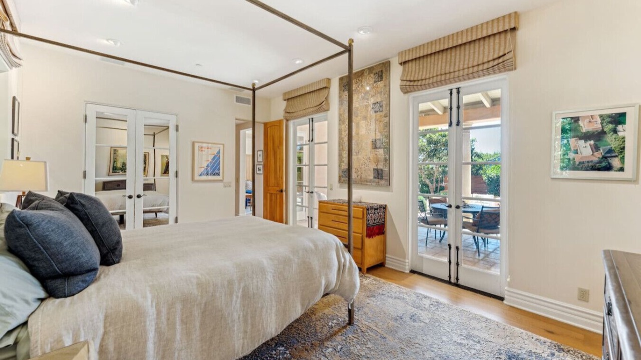 Photo of Bedroom in Toro Canyon