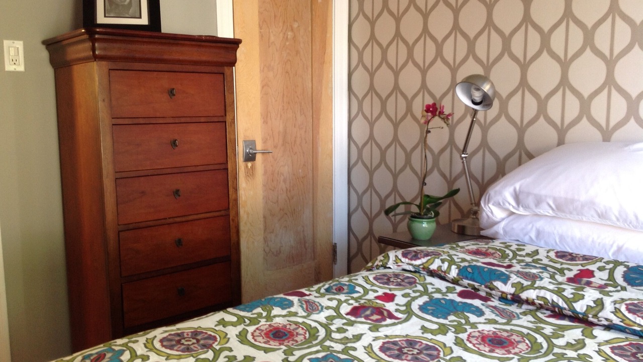 Photo of Bedroom in Pacific - Edison