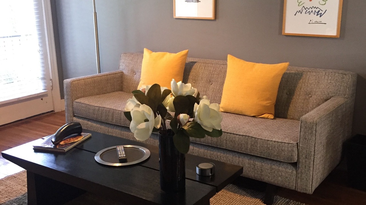 Photo of Livingroom in Pacific - Edison