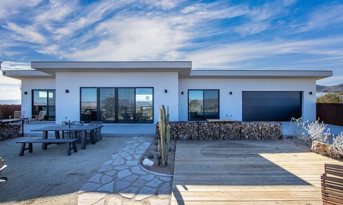 Photo of Outdoor in Landers