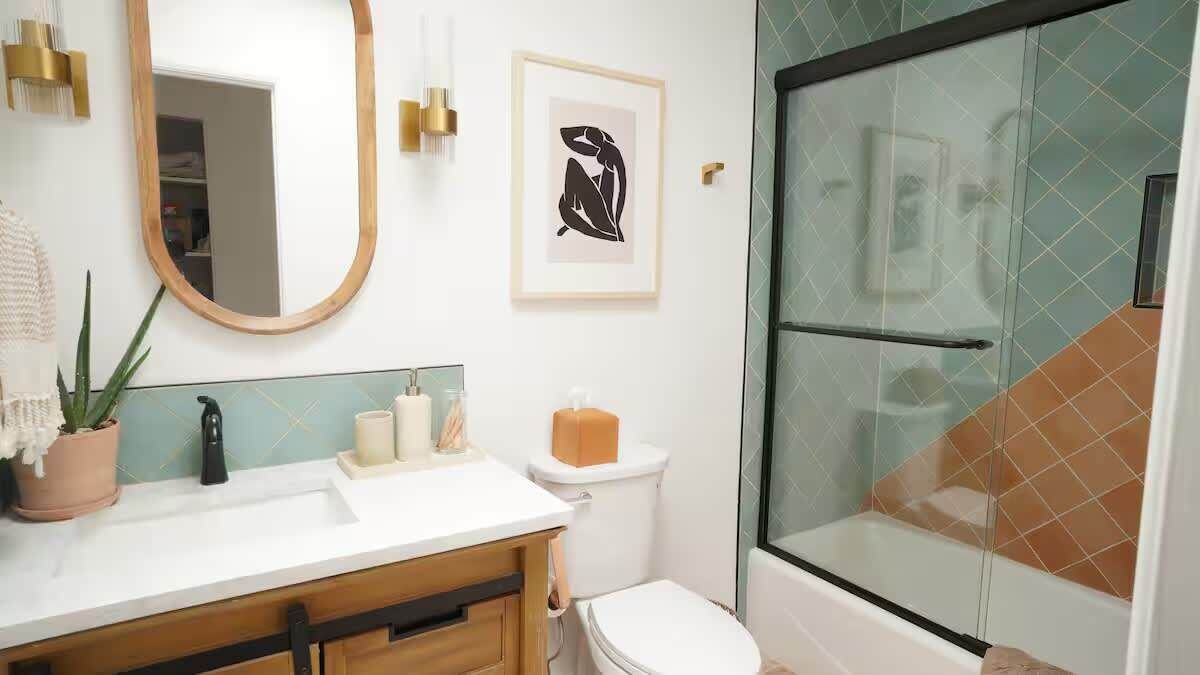 Photo of Bathroom in Landers