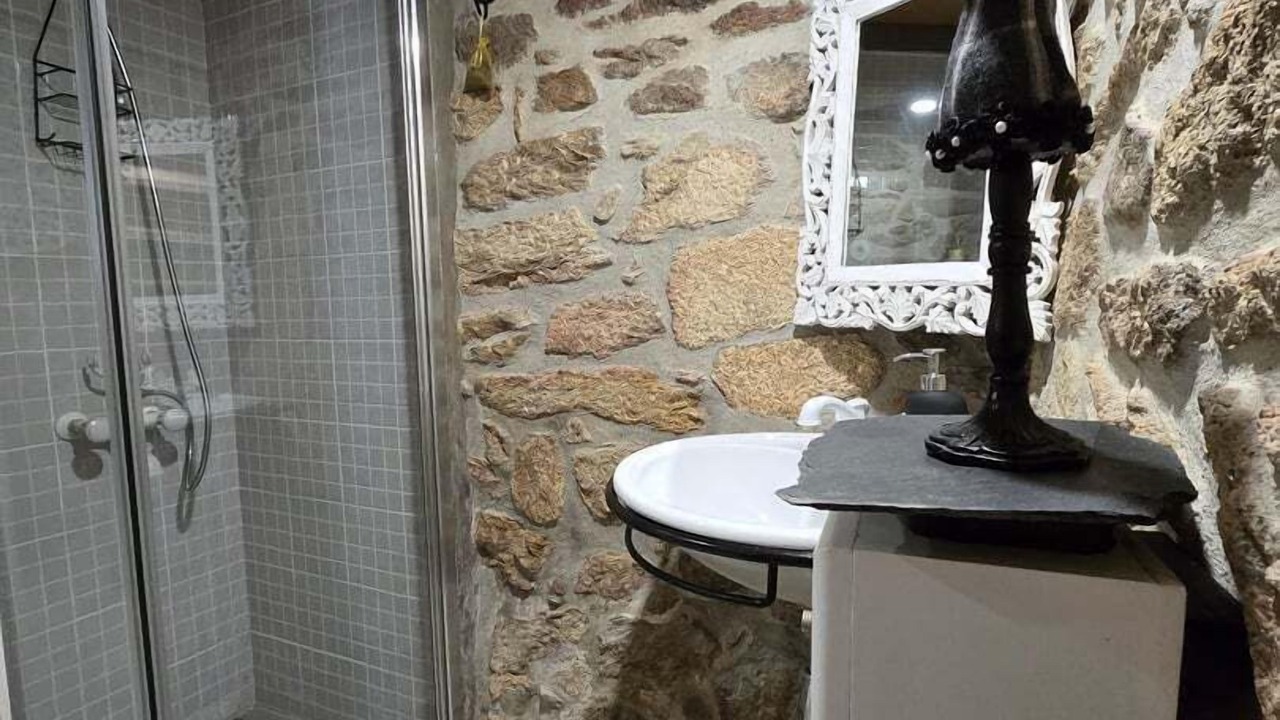 Photo of Bathroom in Sernancelhe