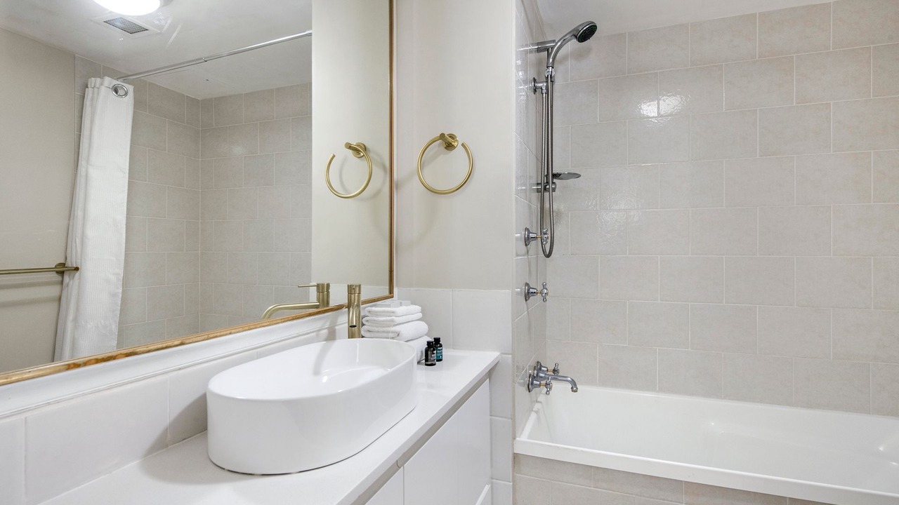 Photo of Bathroom in Mermaid Beach