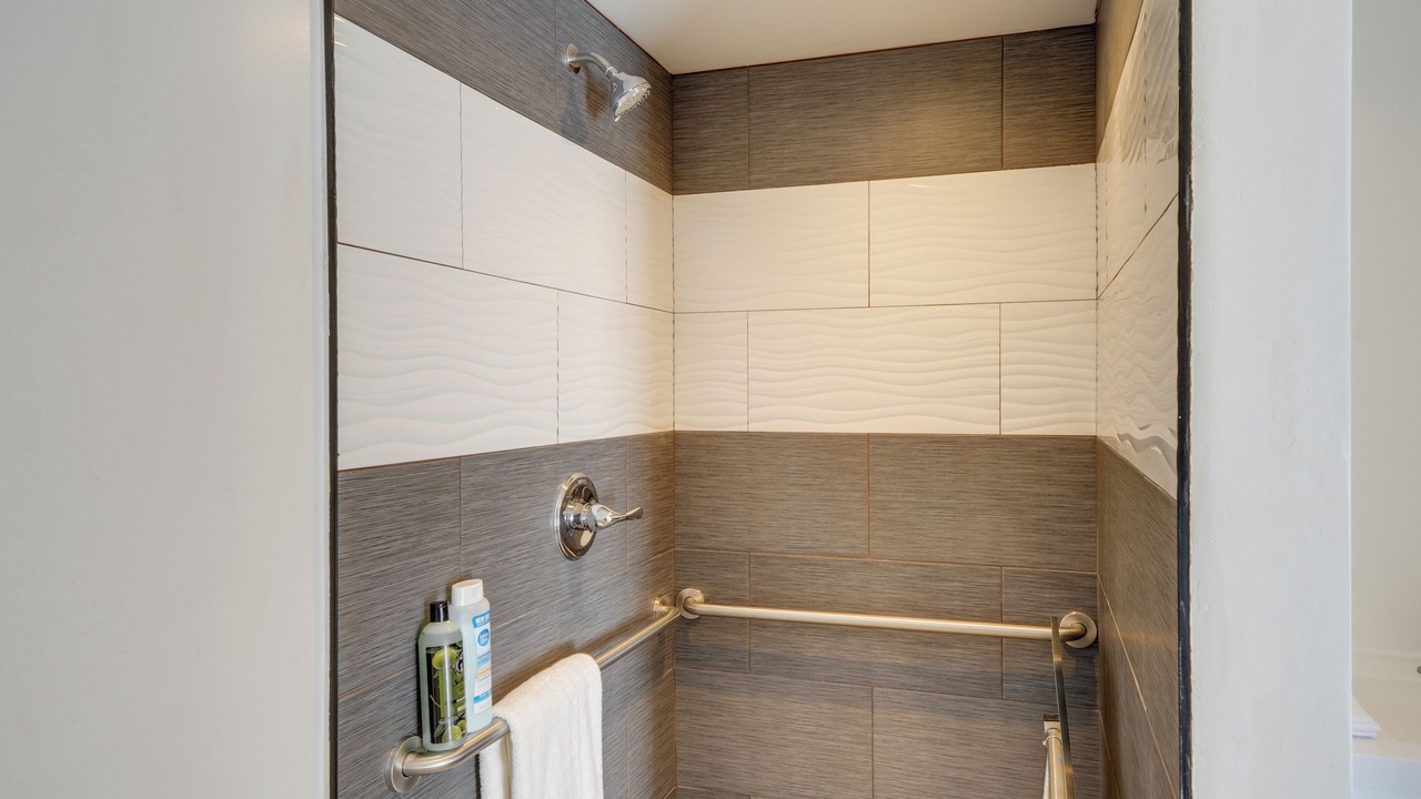 Photo of Bathroom in Frazier Park