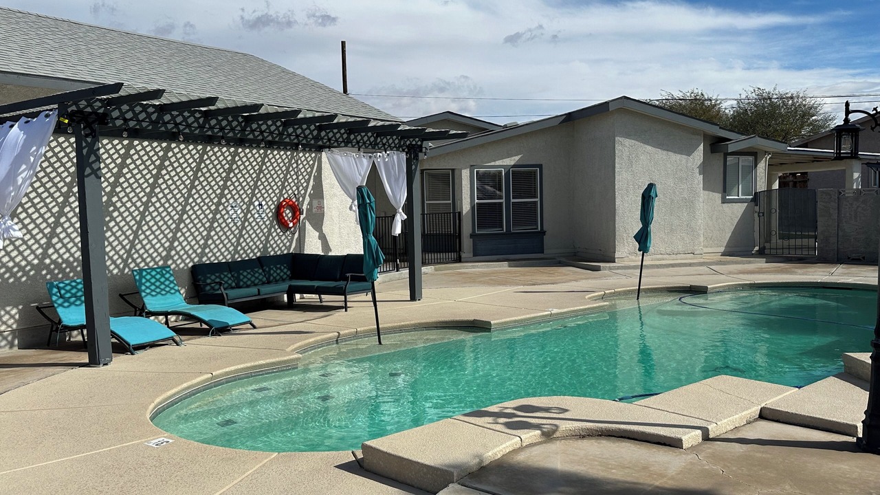 Photo of Outdoor in Sunrise Manor