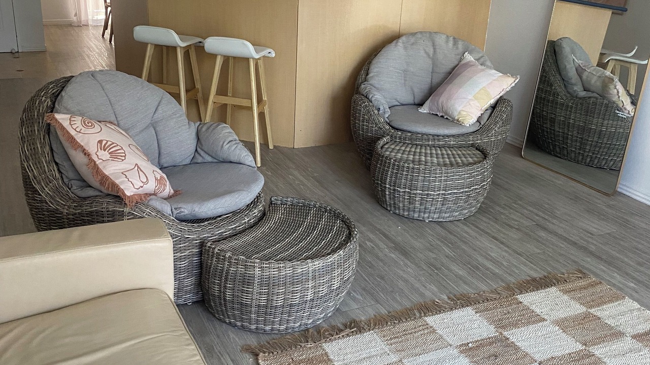 Photo of Livingroom in Mermaid Waters