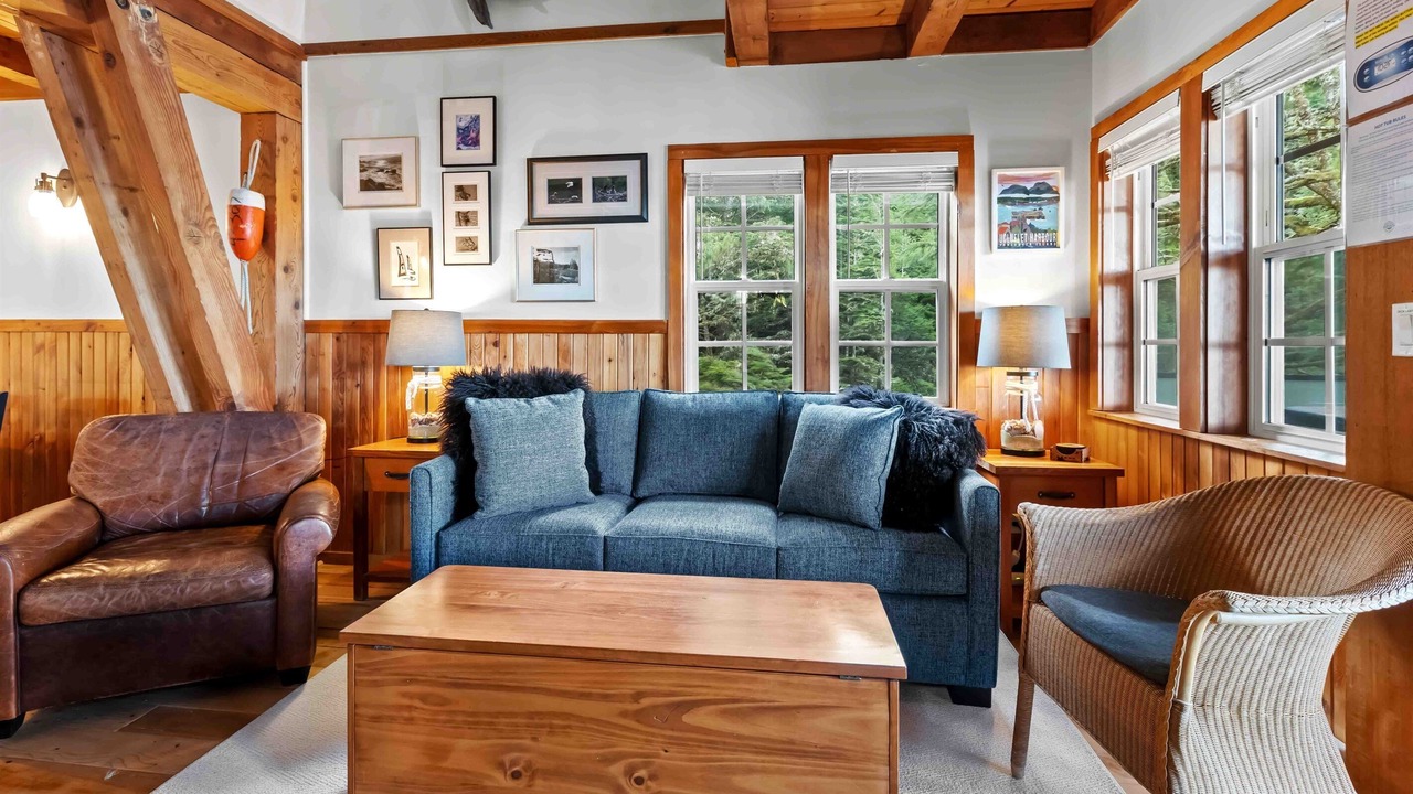 Photo of Bedroom in Ucluelet
