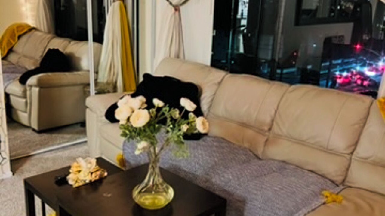 Photo of Livingroom in Wilshire