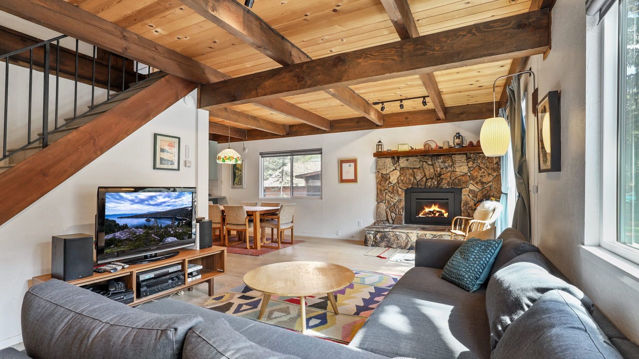 Photo of Livingroom in Tahoe Paradise