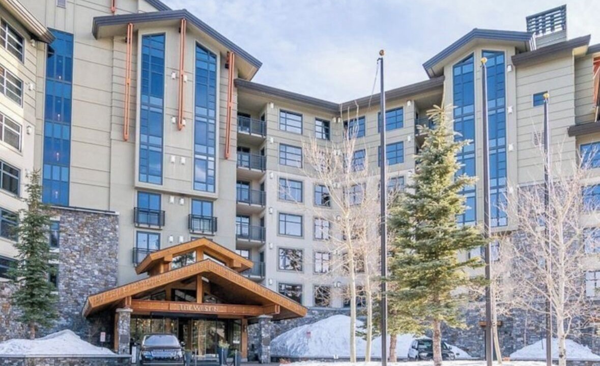 Photo of Outdoor in Mammoth Lakes