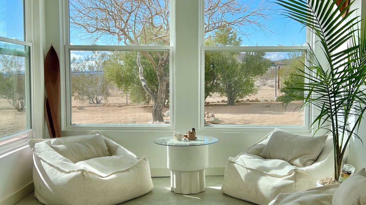 Photo of Livingroom in Landers