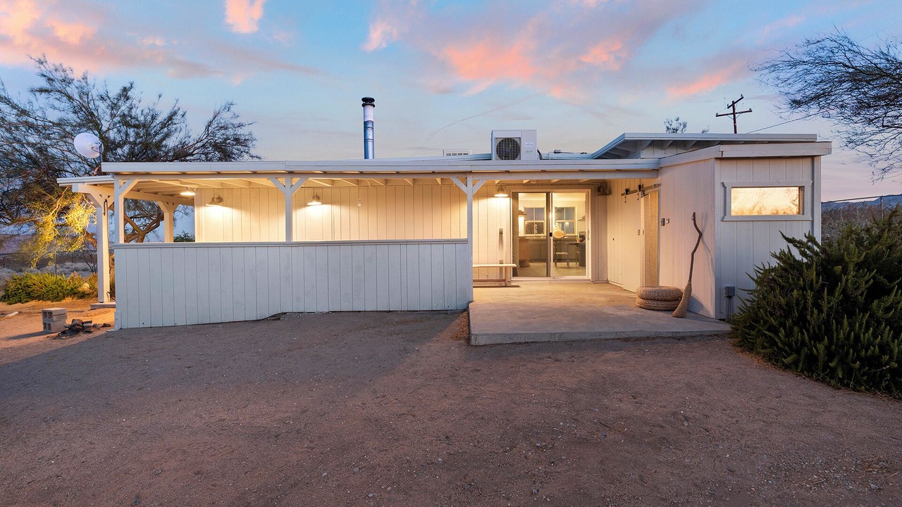 Photo of Outdoor in Landers