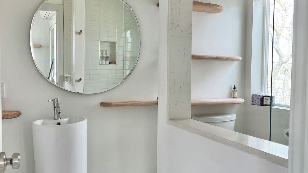 Photo of Bathroom in Landers