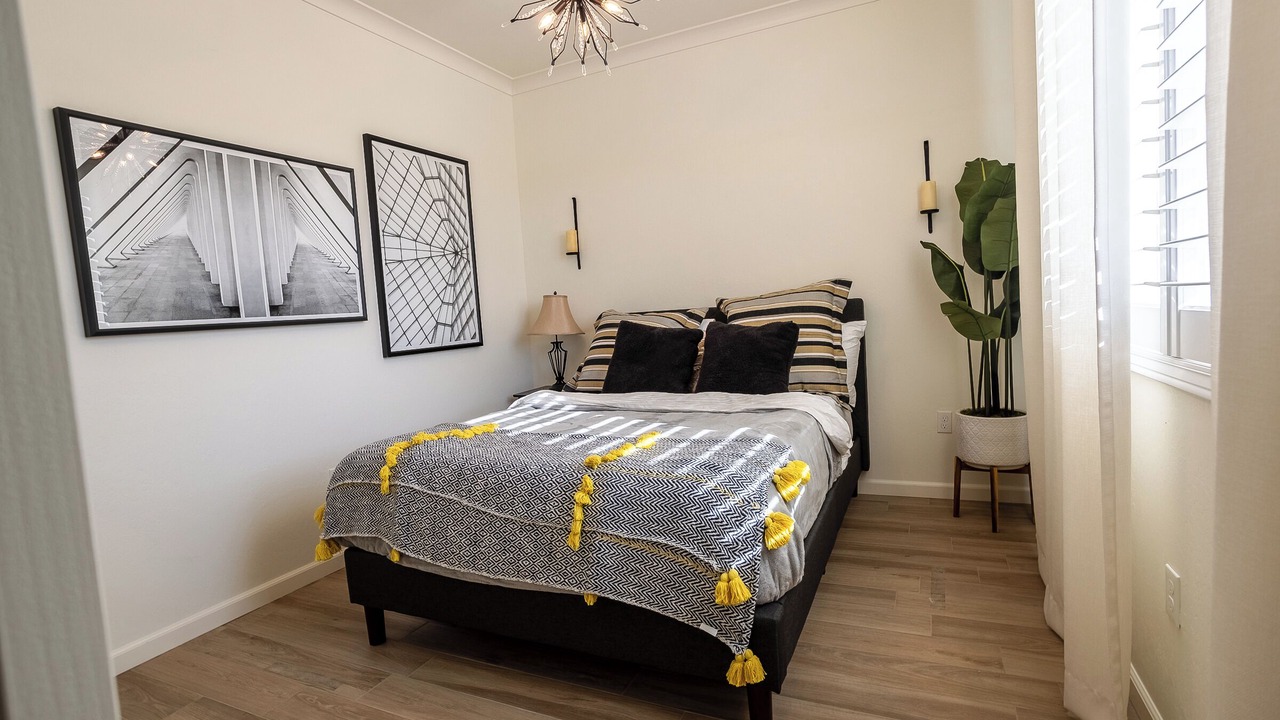 Photo of Bedroom in Hanford