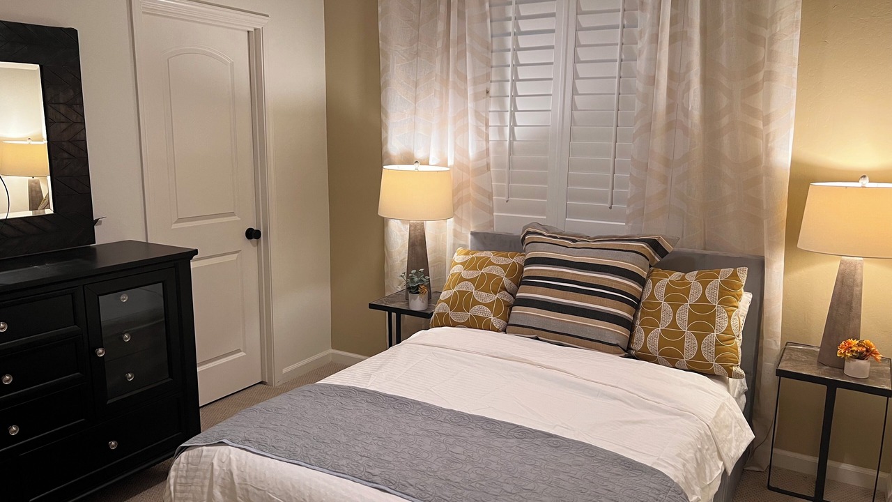 Photo of Bedroom in Hanford